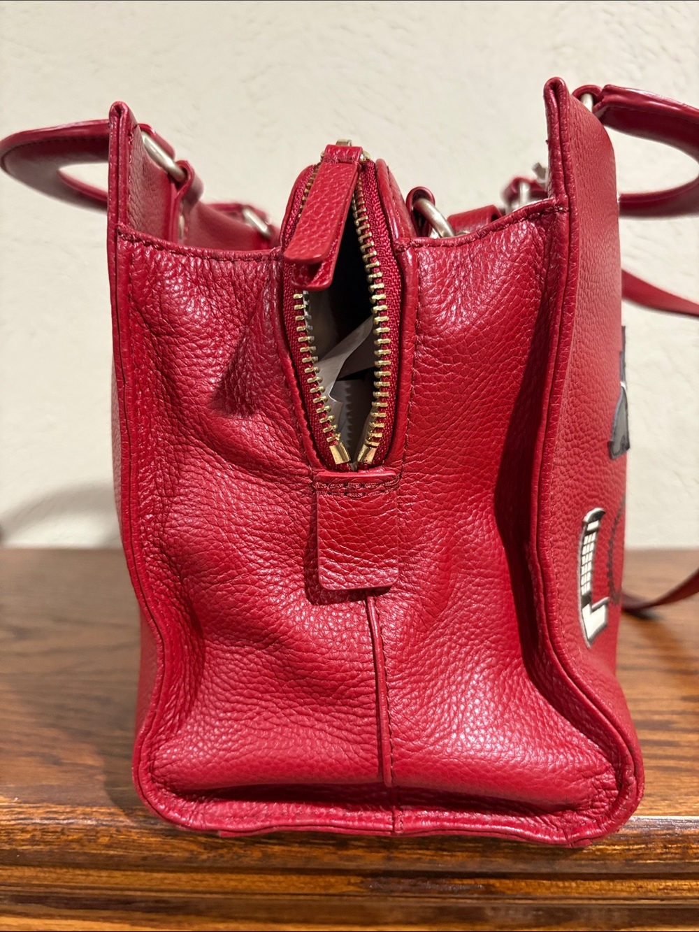 RADLEY LONDON Hello London! Red Purse with Black and White Accents. - Picture 3 of 12